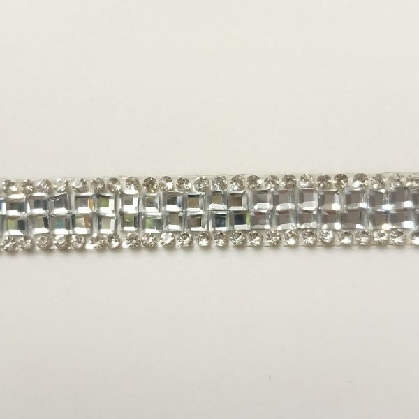 Strass Plateado Cuadrado